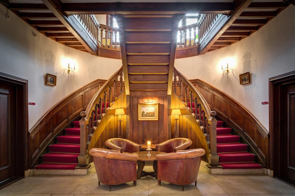 Hotel Kasteel De Essenburgh Hierden Bagian luar foto