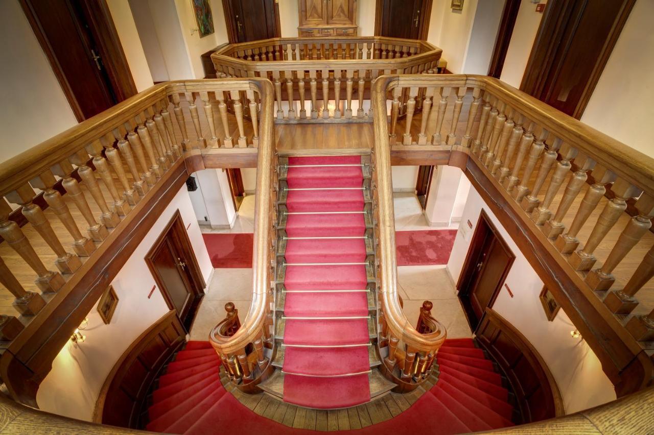 Hotel Kasteel De Essenburgh Hierden Bagian luar foto